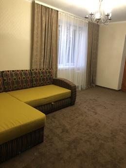 2 km apartment with repair 12 school, Rivne - apartment by the day
