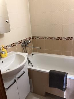 2 km apartment with repair 12 school, Rivne - apartment by the day