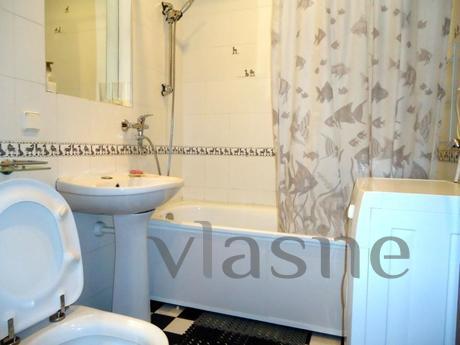 Apartment for rent in the quiet center, Dnipro (Dnipropetrovsk) - apartment by the day