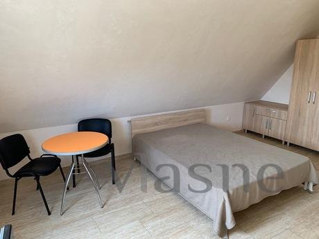 Сдам уютный трёхэтажный дом или комнаты со всеми удобствами 