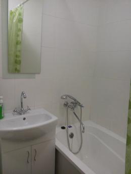 Klovskaya Pechersky 2k, Institute of Bog, Kyiv - apartment by the day