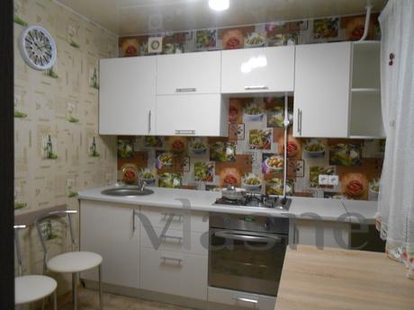 Apartment for rent, Chernomorsk (Illichivsk) - apartment by the day