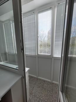 Bright apartment on Svetlaya street Arka, Odessa - apartment by the day