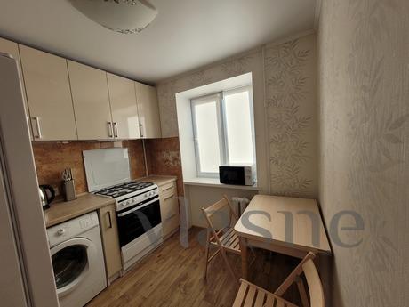 Bright apartment on Svetlaya street Arka, Odessa - apartment by the day