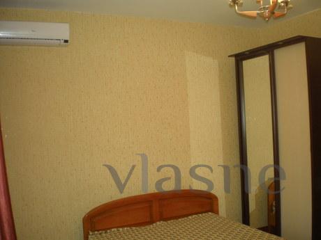 Cathedral Square near Deribasovskaya, Odessa - apartment by the day