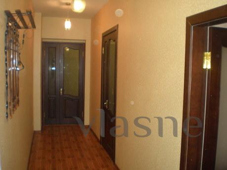 Cathedral Square near Deribasovskaya, Odessa - apartment by the day