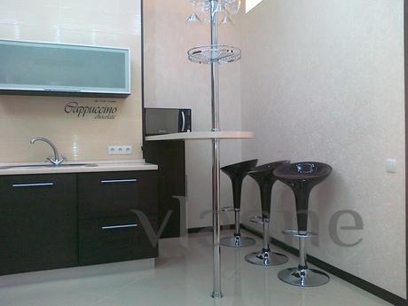 in 5 minutes of walking to the sea, Odessa - apartment by the day