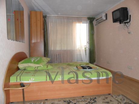 APARTMENT WITH A GOOD REPAIR, CLEAN AND VIEW UYUTNAYA.HOROSH