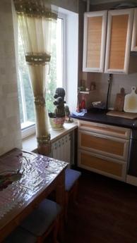 Yard with a good repair on the first lin, Chernomorsk (Illichivsk) - apartment by the day