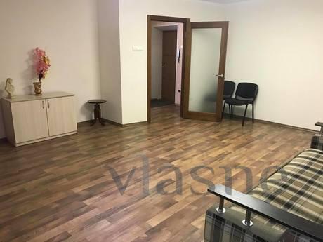 3X-COM IN THE CENTER OF DNIPRA, SHEVCHEN, Dnipro (Dnipropetrovsk) - apartment by the day