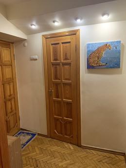 Comfortable apartment in a prestigious a, Odessa - apartment by the day