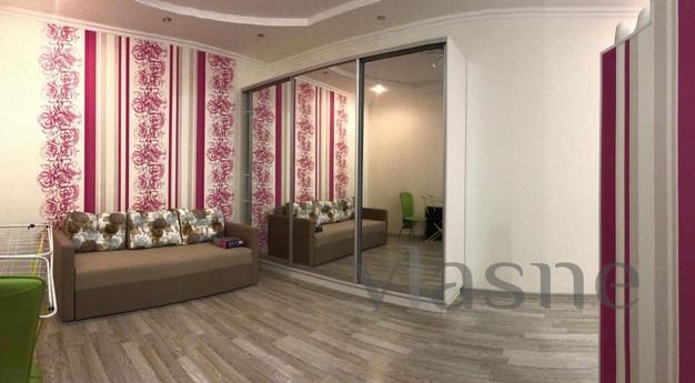 Spacious apartment by the sea in Odessa, Odessa - apartment by the day