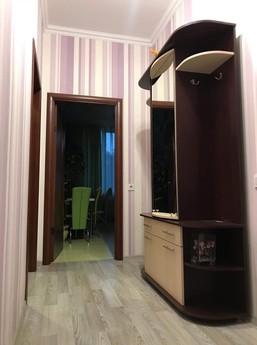 Spacious apartment by the sea in Odessa, Odessa - apartment by the day