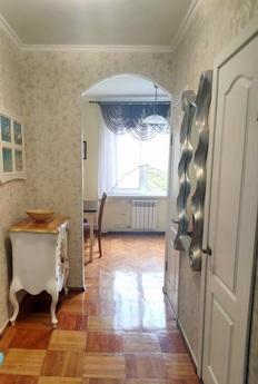 Comfortable apartment in the district of, Odessa - apartment by the day