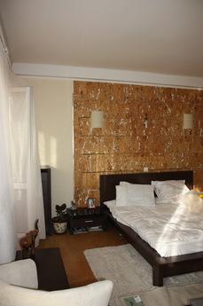 Rent a studio apartment for Euro 2012, Kyiv - apartment by the day