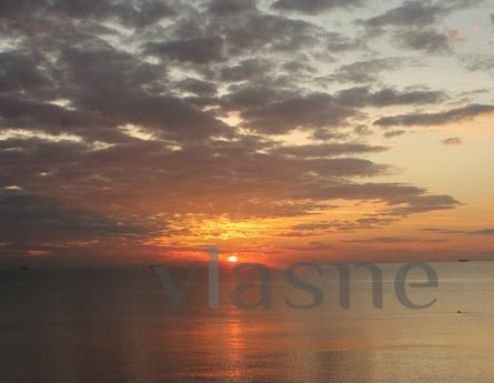 Apartment with sea view (Arcadia), Odessa - apartment by the day