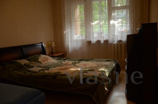 Rent my 3. room apartment, Chernomorsk (Illichivsk) - apartment by the day