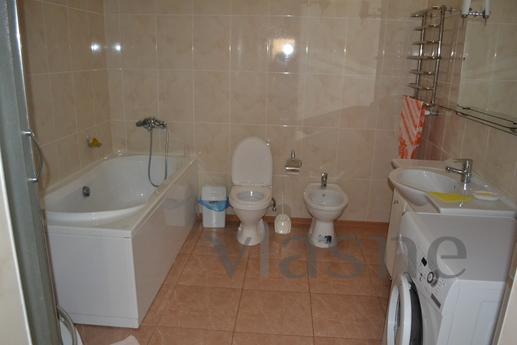 House close to the sea less than 1 km, Yevpatoriya - apartment by the day