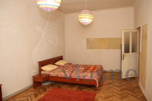 Уникальная квартира в центре Львова, Львов - квартира посуточно