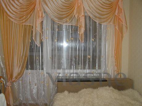 Rent a luxury apartment for 4-5 persons for a period of EURO