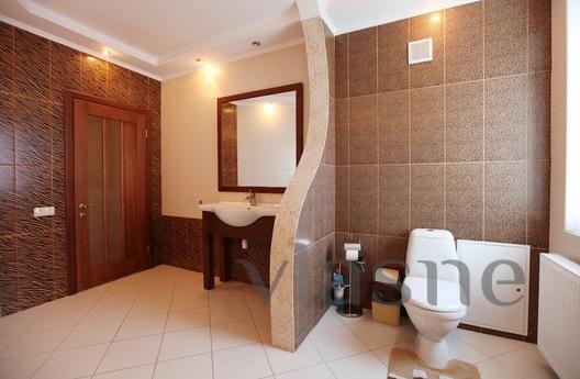 Home for a large company Comfortable, modern house, the area of the Vavilov, 450 sq