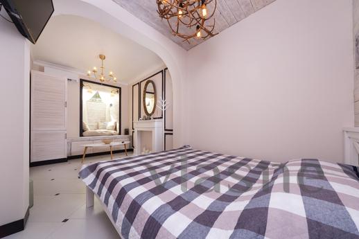 Boutique apartments Magnificent Gogol, Odessa - apartment by the day