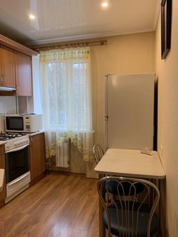 Сдам однокомнатную квартиру с ремонтом, Кременчуг - квартира посуточно