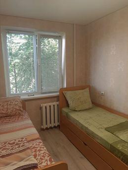 2-room apartment near Auchan, Krivoy Rog - apartment by the day