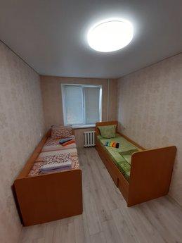 2-room apartment near Auchan, Krivoy Rog - apartment by the day