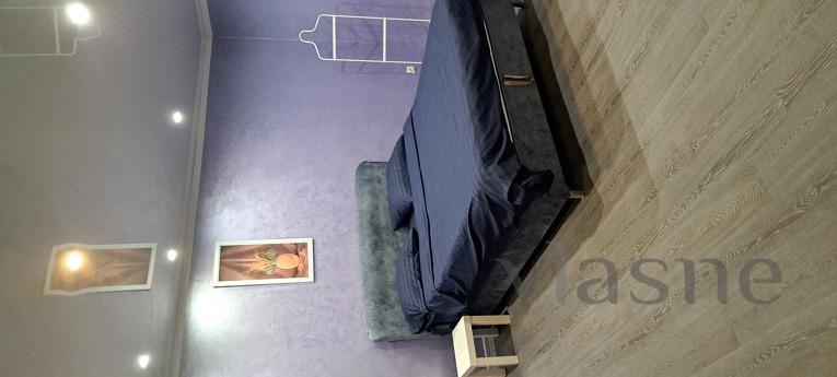 daily hourly in the center of Artema, Krivoy Rog - apartment by the day