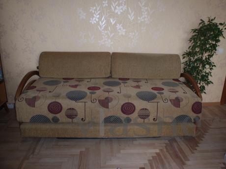 comfortable modern apartment near the airport near the Julia