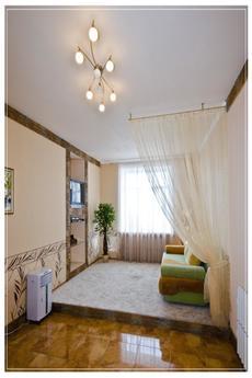 Daily! Center! Kharkov!, Kharkiv - apartment by the day