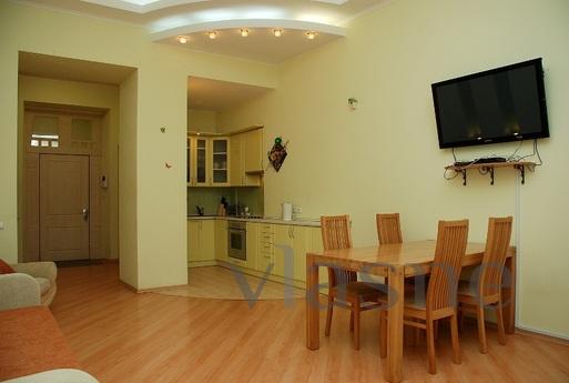 Apartment 'luxury' class, Kyiv - apartment by the day
