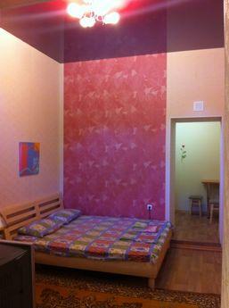 1 room. hotel room at the Center, Simferopol - apartment by the day