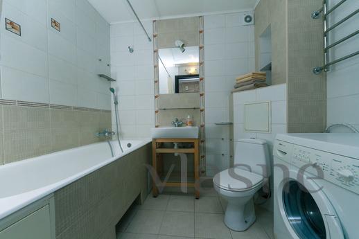 (A-7) Good level, everything is there, Kyiv - apartment by the day