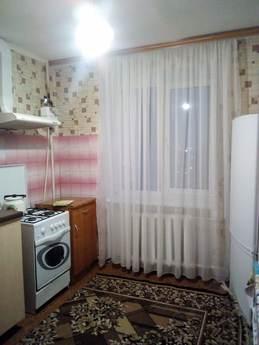 rent my 2k apartment, Yuzhny - apartment by the day