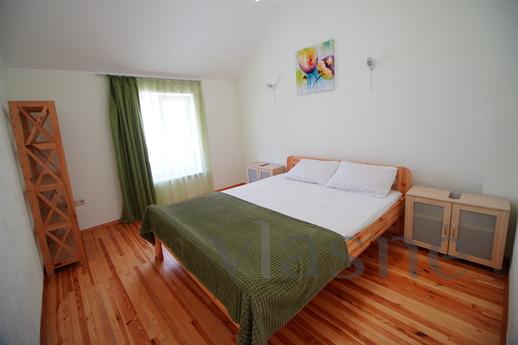Apartments in a house on the sand, Chernomorsk (Illichivsk) - apartment by the day