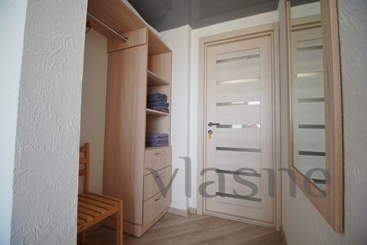 Apartments in a house on the sand-gorgeo, Chernomorsk (Illichivsk) - apartment by the day