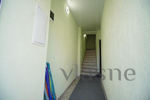 Apartments in a house on the sand-gorgeo, Chernomorsk (Illichivsk) - apartment by the day