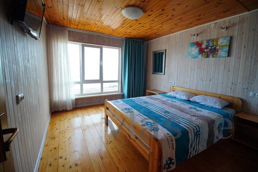 To take a booth like a booth in Odessa, Chernomorsk (Illichivsk) - apartment by the day