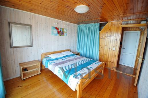 To take a booth like a booth in Odessa, Chernomorsk (Illichivsk) - apartment by the day
