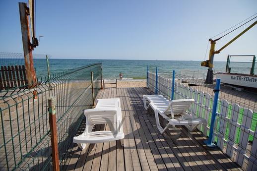 To take a booth like a booth in Odessa, Chernomorsk (Illichivsk) - apartment by the day