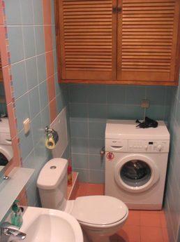 1-bedroom: Prymachenko Mary Boulevard 5, Kyiv - apartment by the day