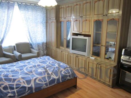 1-room sq., daily, weekly, Zaporizhzhia - apartment by the day