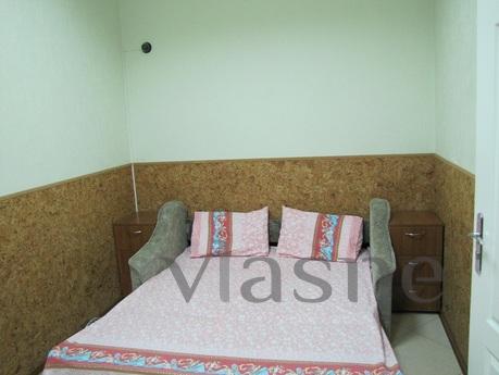 2k flat, st. Red Army 81, 2nd Floor, 66 sqm, evremont, apart