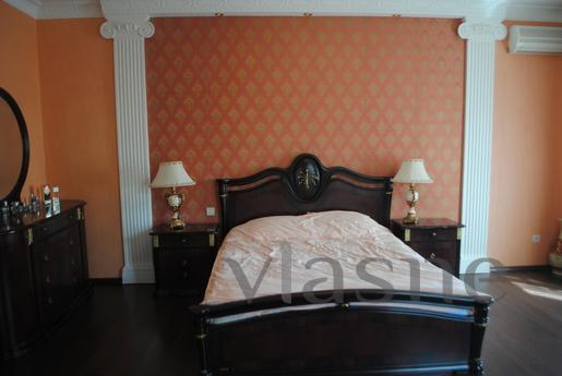 The magnificent house by the sea!, Odessa - apartment by the day