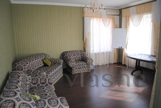 The magnificent house by the sea!, Odessa - apartment by the day