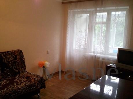 Excellent Vacation Apartment Alushta, Alushta - apartment by the day
