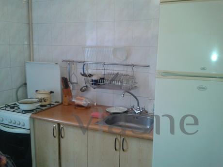 Apartment for rent in Alushta, Alushta - apartment by the day