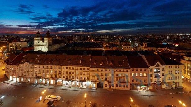 Rent 1com city center VIP class, weaving, Ivano-Frankivsk - apartment by the day
